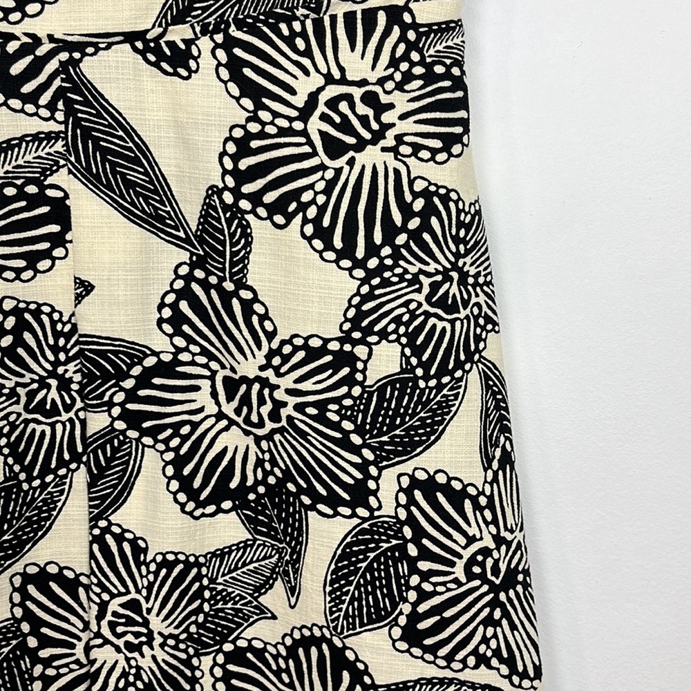 J. CREW - Beige and White Polynesian Dress w/Back Cutout - Picture 3 of 12